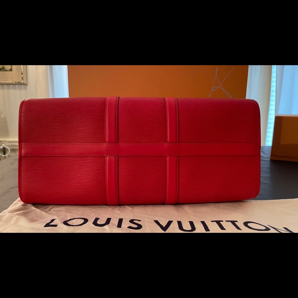 NWT 2017 Louis Vuitton x Supreme Keepall 45 Red. Original owner from London, UK. - Picture 6 of 8